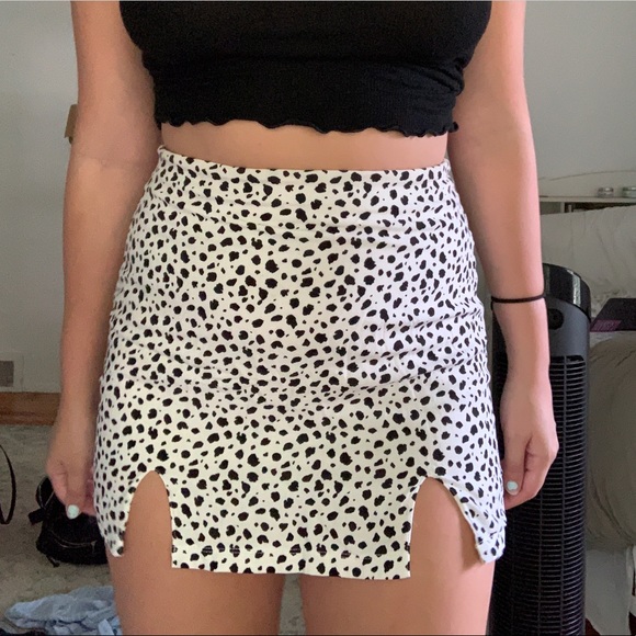 Kendall & Kylie pacsun polka dot mini skirt - Picture 2 of 4